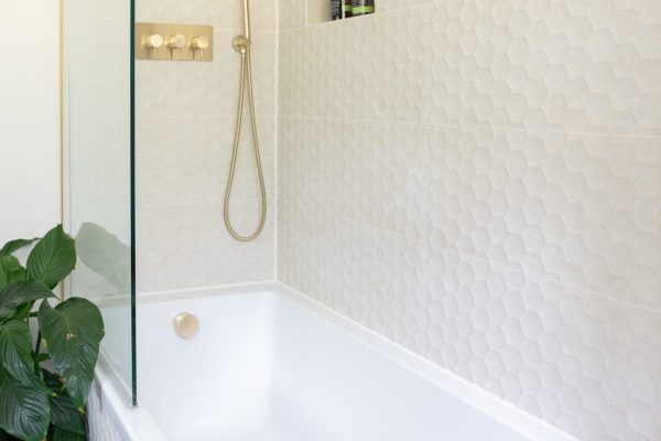 Bathtub